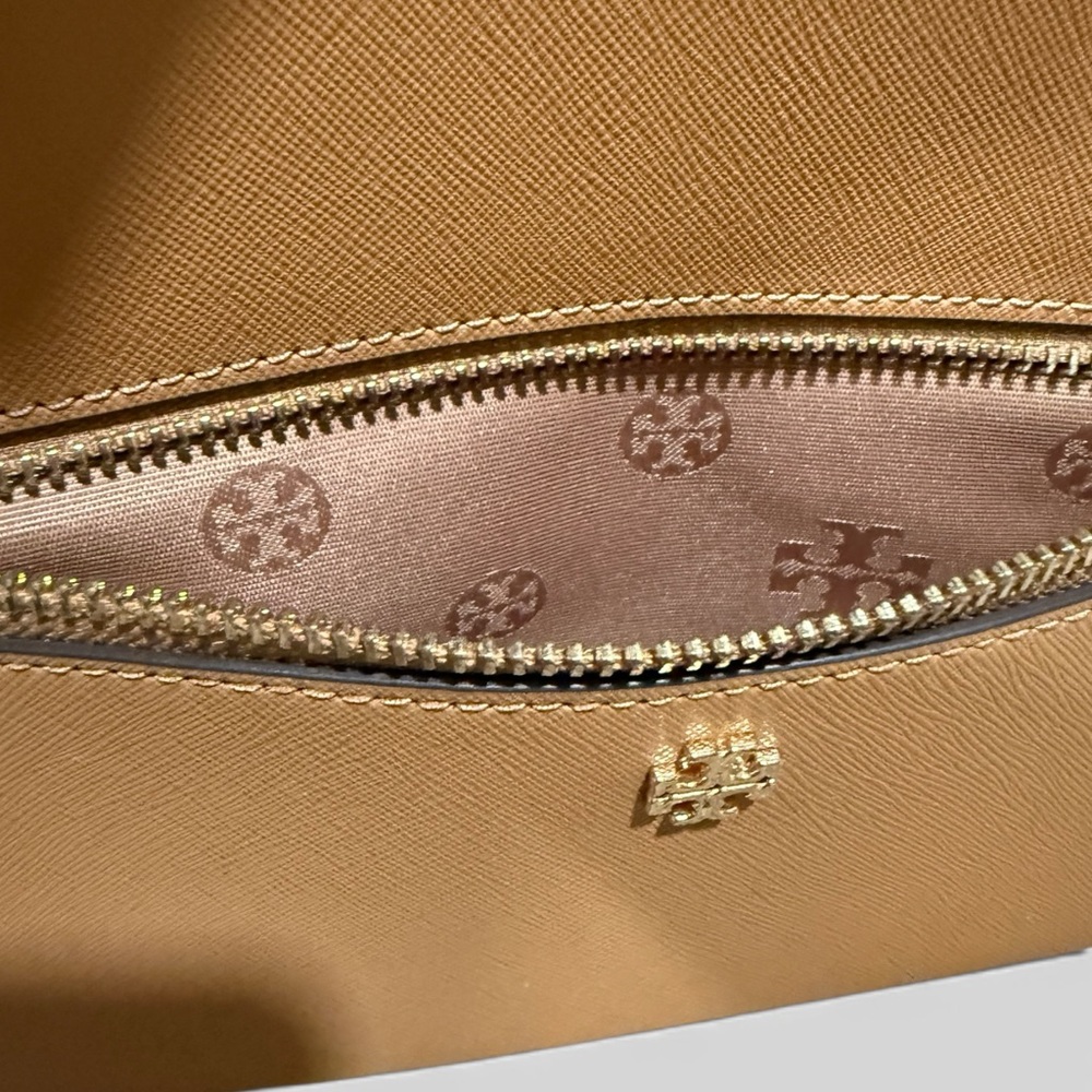 Tory Burch Emerson backpack purse. Tan. - Picture 5 of 6